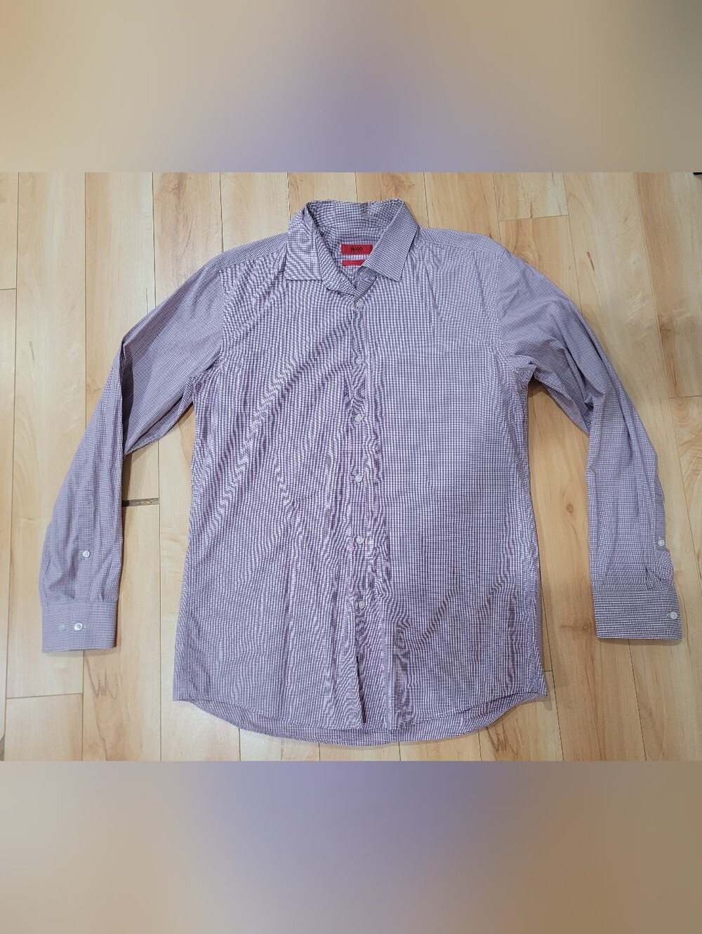 Hugo by Hugo Boss men's size large button up long sleeved shirt